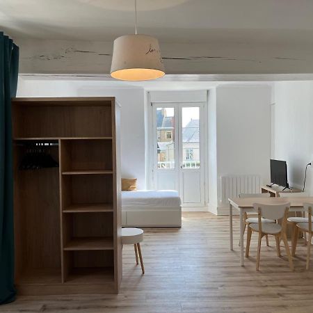 Appart'Hotel La Suze Sur Sarthe エクステリア 写真