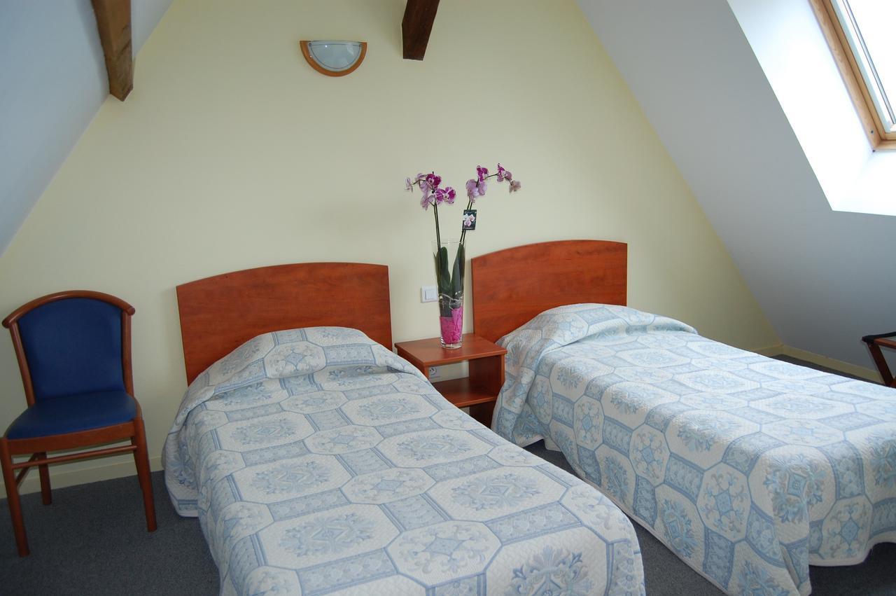 Appart'Hotel La Suze Sur Sarthe エクステリア 写真
